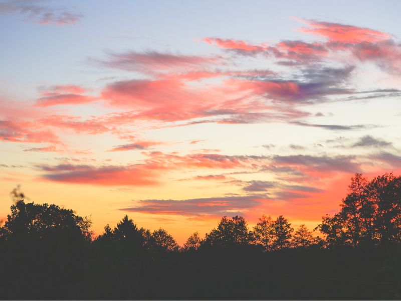 un cielo al amanecer